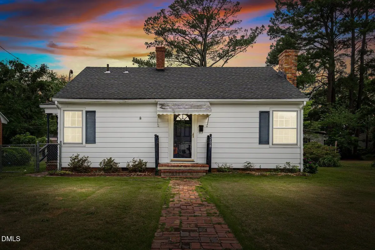 208 Craven Street, Tarboro, NC 27886 - #1