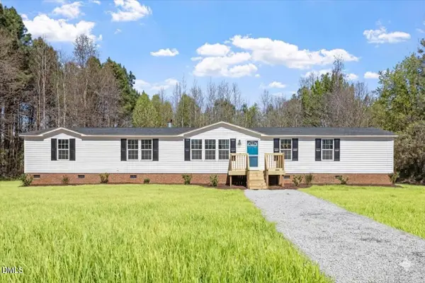 6631 Roundstone Lane, Oxford, NC 27565