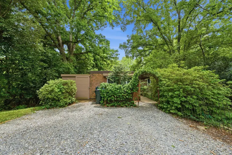16 Davie Circle, Chapel Hill, NC 27514 - #3