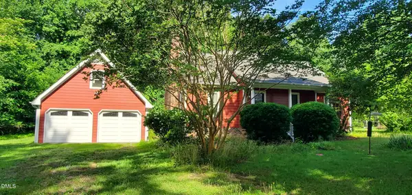 104 Long Street, Fuquay Varina, NC 27526