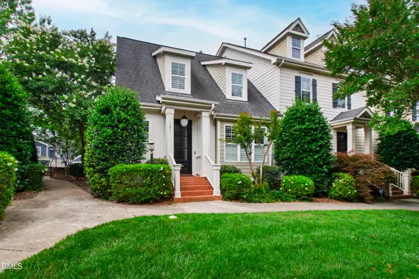 2741 Oberlin Road #101, Raleigh, NC 27608