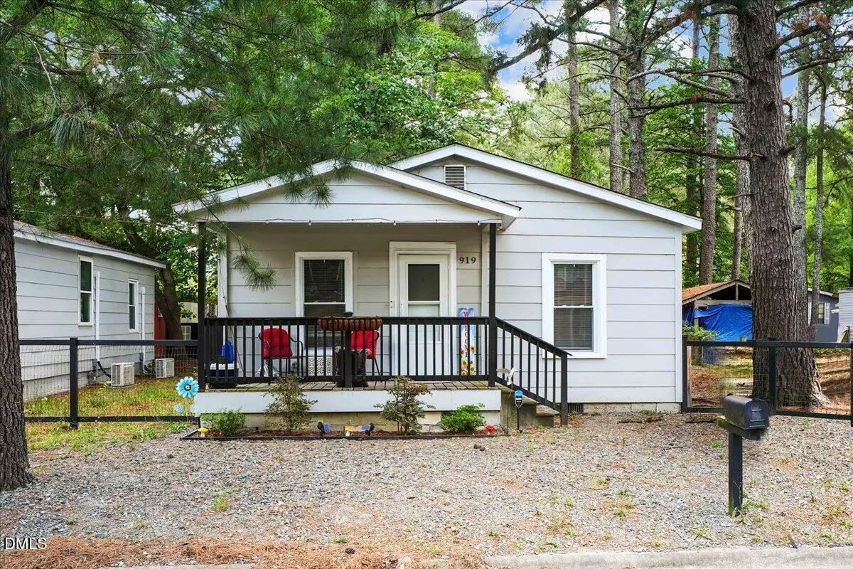 919 West Street, Smithfield, NC 27577 - #1
