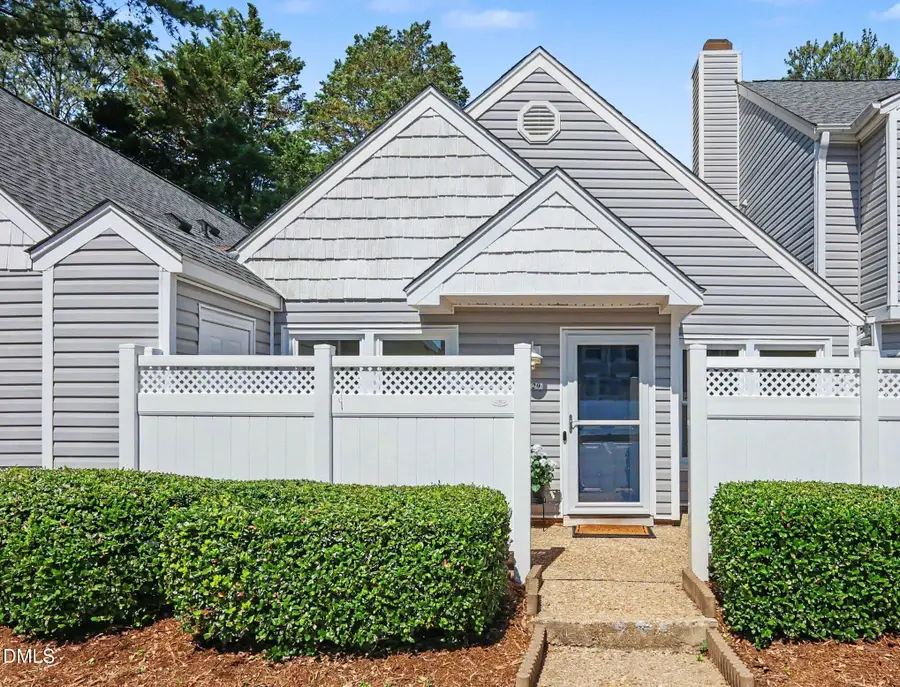 5029 Avenida Del Sol Drive, Raleigh, NC 27616 - #2
