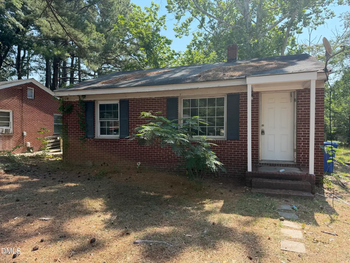 305 Dewey Street Sw, Wilson, NC 27893 - #1