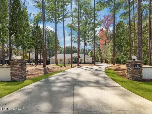 111 Vanore Road, West End, NC 27376