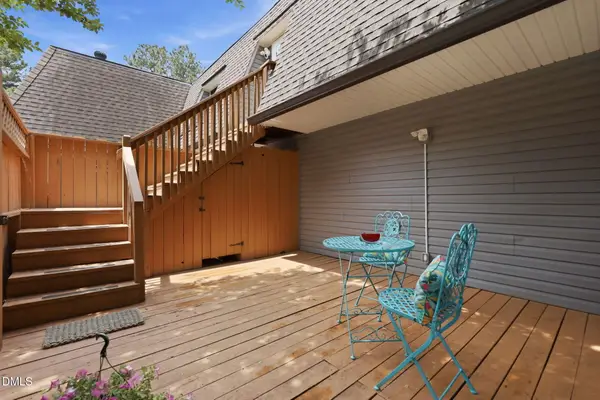 194 Summerwalk Circle # 186, Chapel Hill, NC 27517