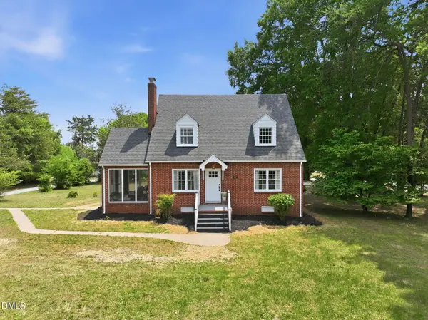 227 W Corbin Street, Hillsborough, NC 27278