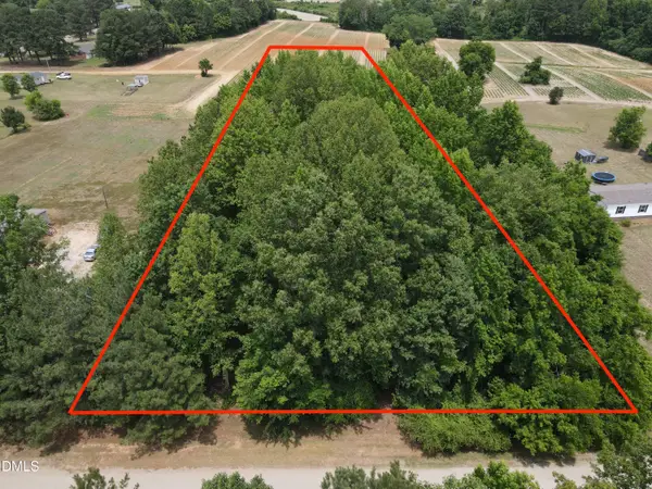 1814 J P Road, Whitakers, NC 27891