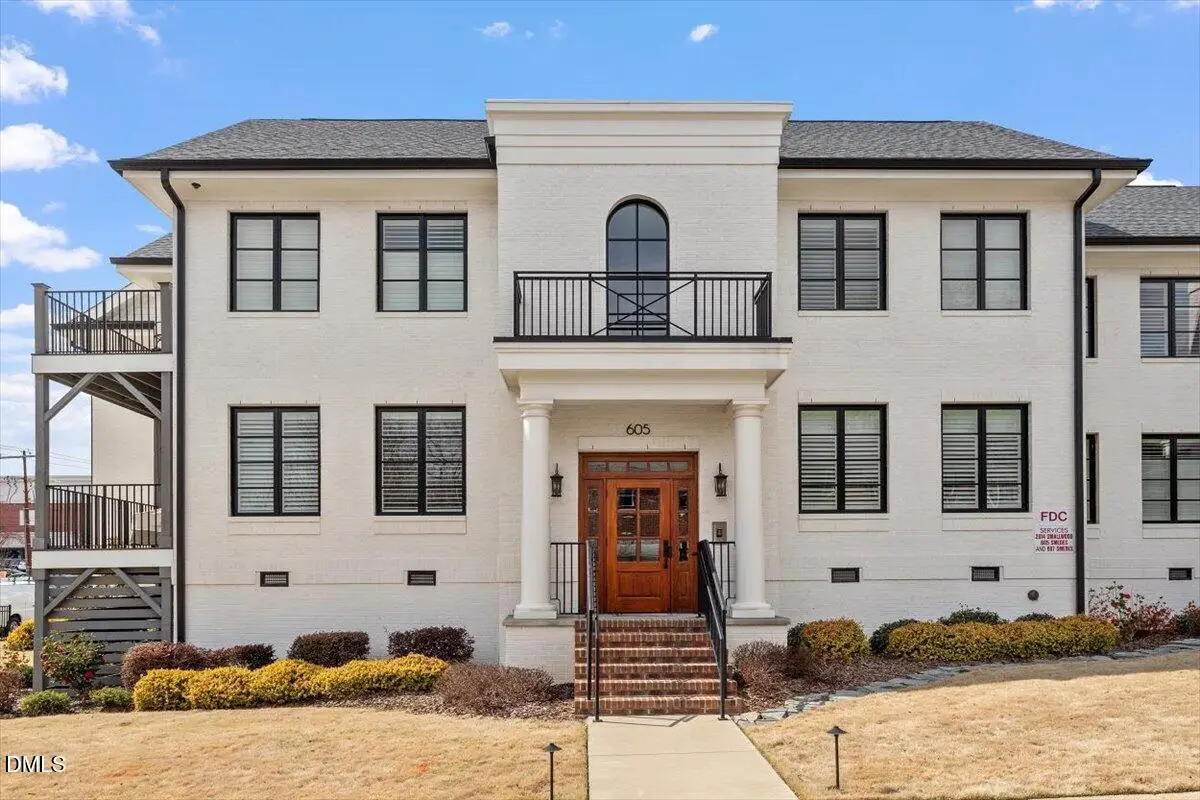 605 Smedes Place, Raleigh, NC 27605 - #1