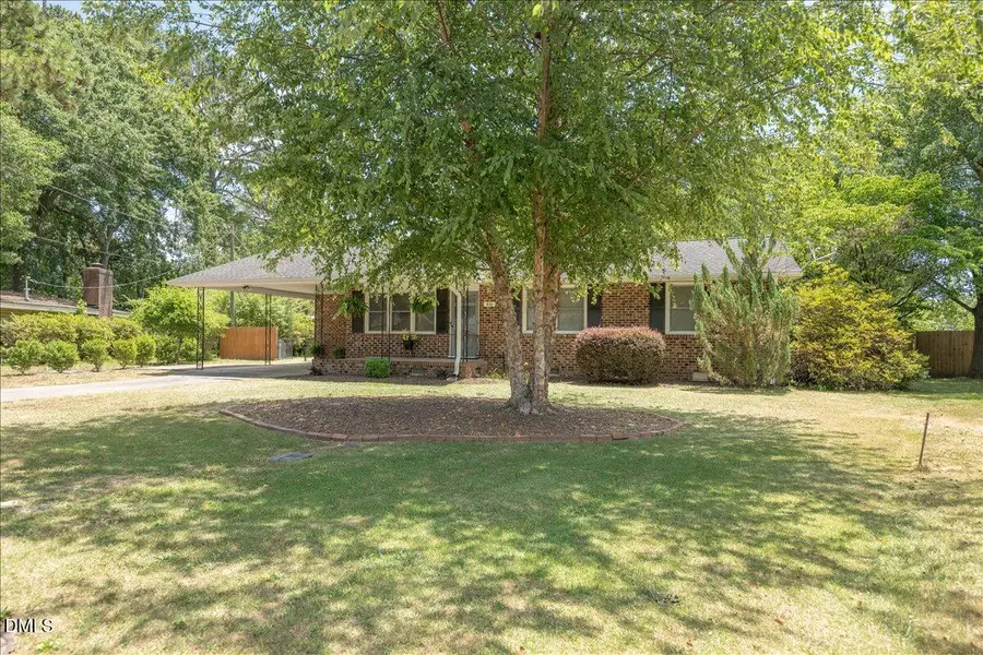 416 E Griswold Street, Selma, NC 27576 - #2
