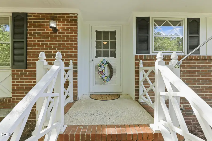 628 Ashe Avenue, Cary, NC 27511 - #3