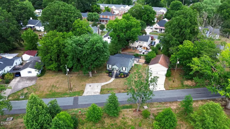 515 E Willowbrook Drive, Burlington, NC 27215 - #2