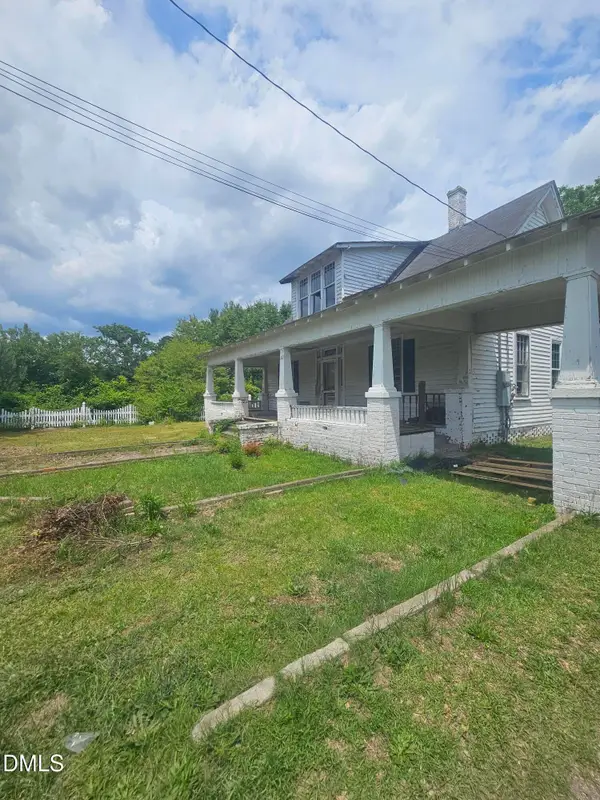 202 E Blanche Street, Pine Level, NC 27568