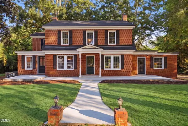1424 Carthage Street, Sanford, NC 27330