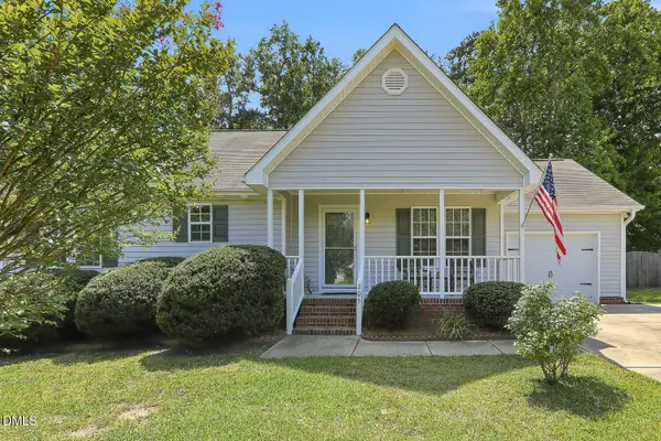 105 N Lintel Drive, Fuquay Varina, NC 27526