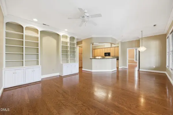 2801 Glenwood Gardens Lane, Raleigh, NC 27608