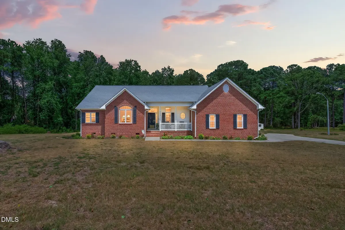 9245 Chickapee Drive, Linden, NC 28356 - #1
