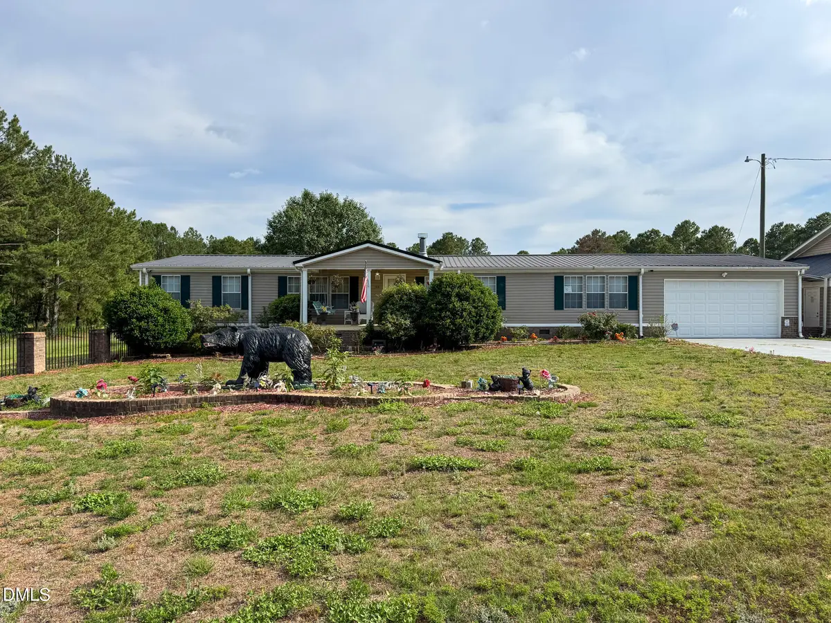 113 Pine Log Lane, Roseboro, NC 28382 - #1