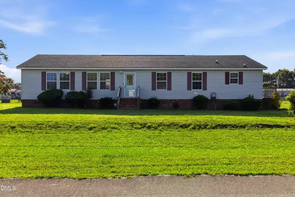 614 Autumn Winds Drive, Goldsboro, NC 27530