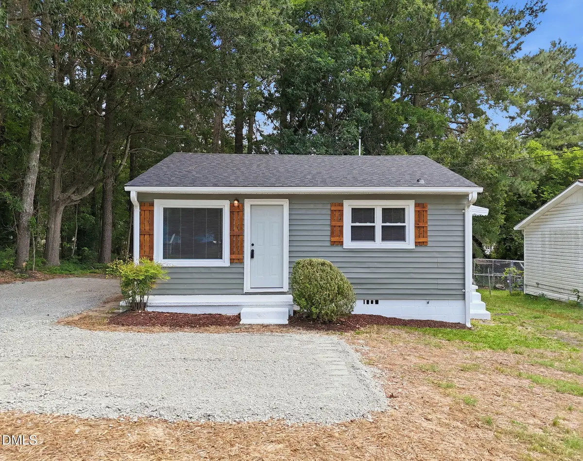 149 S Elizabeth Street, Henderson, NC 27536 - #1