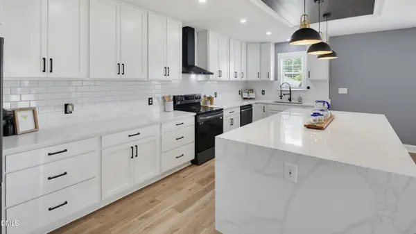 730 Nw Boulevard, Clinton, NC 28328