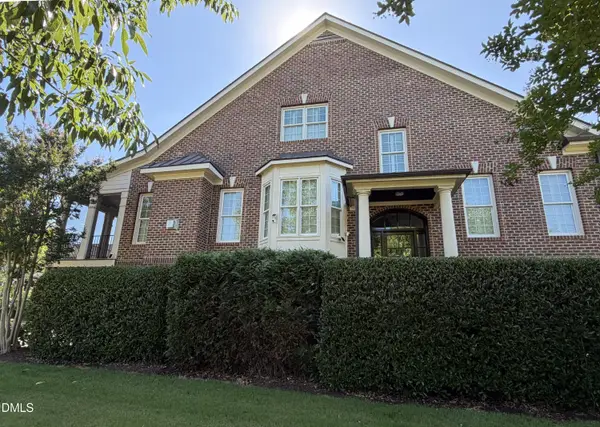 7628 Mccrimmon Parkway, Cary, NC 27519