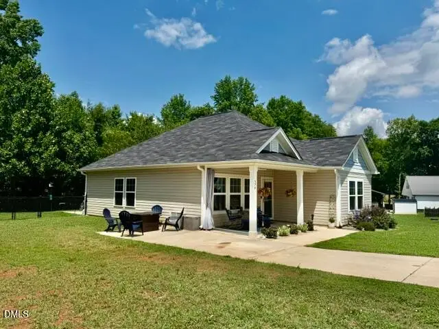 574 E Ridge Avenue, Liberty, NC 27298 - #2