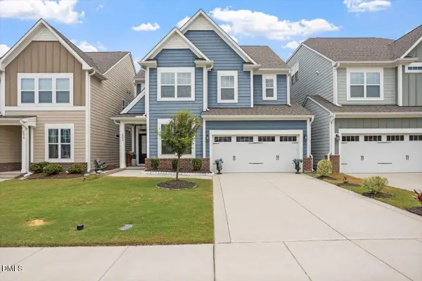 402 Ressler Street, Holly Springs, NC 27540