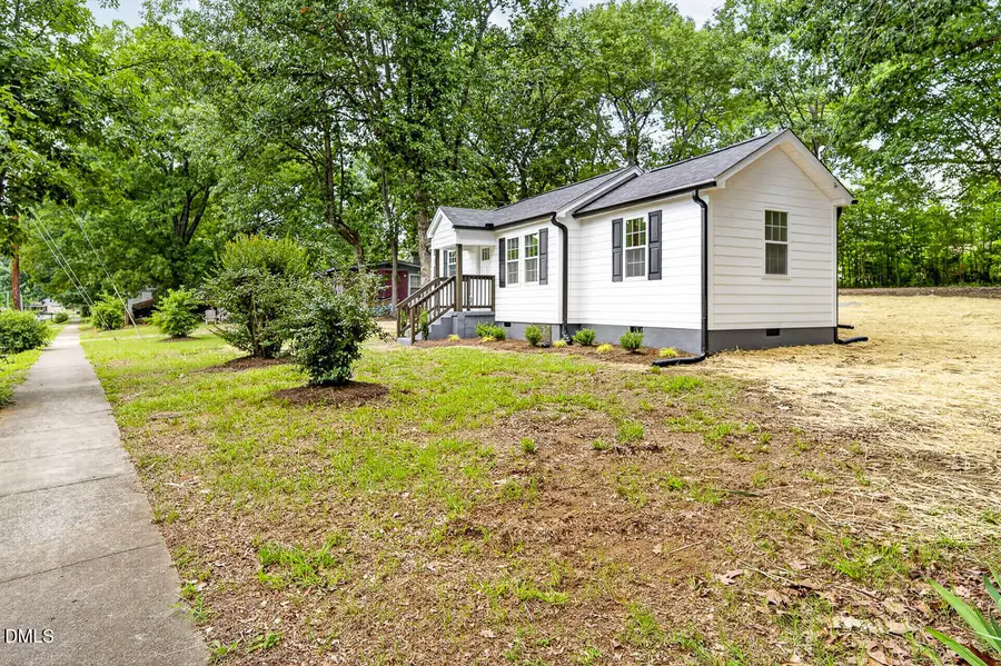 421 E Webb Street, Mebane, NC 27302 - #2