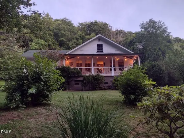 659 Chestnut Grove Road, Spruce Pine, NC 28777
