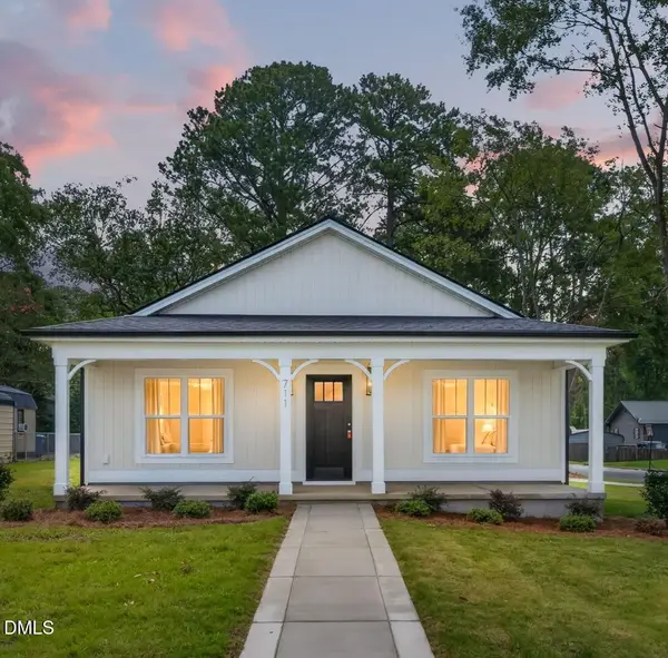 711 S Ellis Avenue, Dunn, NC 28334
