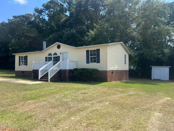 121 Ash Street, Coats, NC 27521