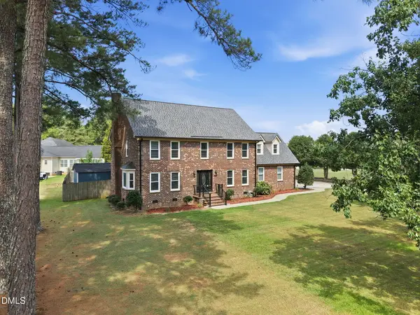 107 Ashley Lane, Dunn, NC 28334