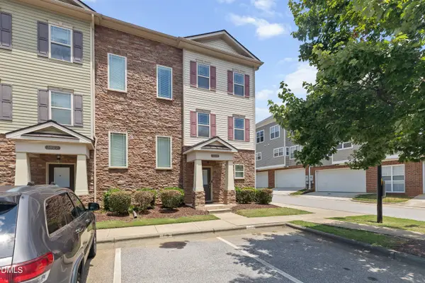 3820 Amelia Park Drive, Raleigh, NC 27606