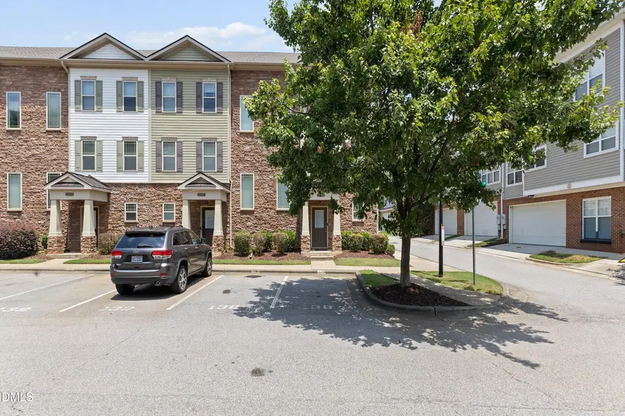 3820 Amelia Park Drive, Raleigh, NC 27606 - #2