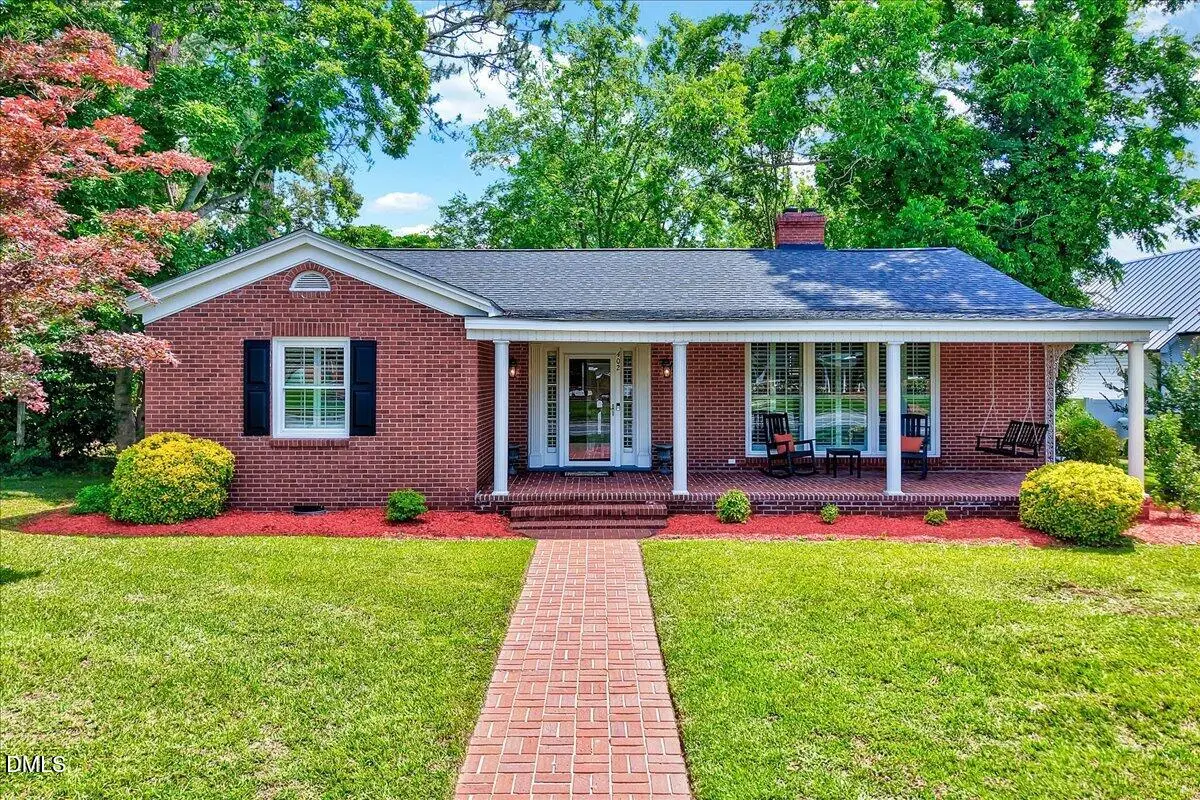 402 N Main Street, Four Oaks, NC 27524 - #1