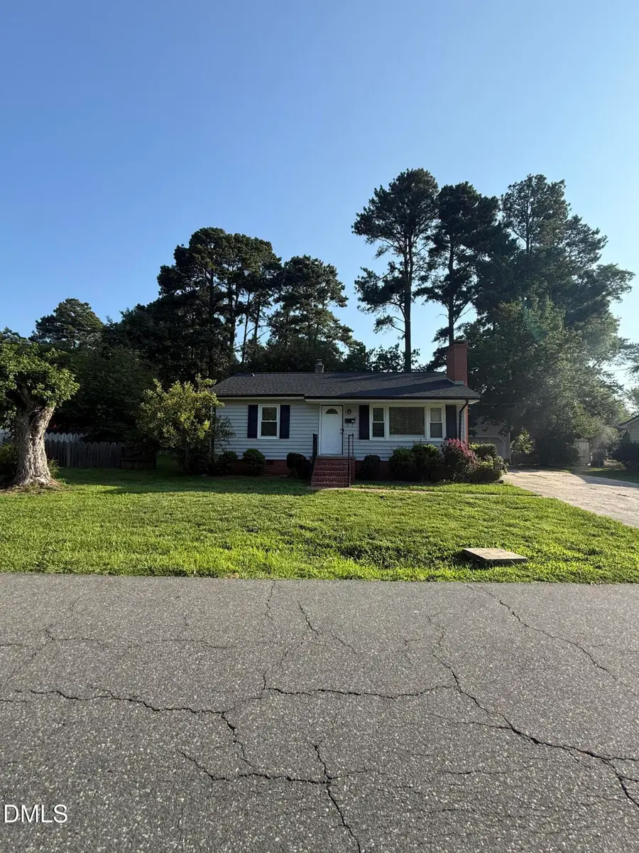 107 Central Avenue, Siler City, NC 27344 - #2