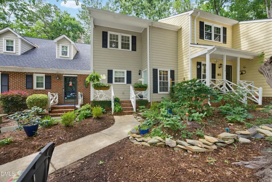 126 Wythe Circle, Raleigh, NC 27615 - #2