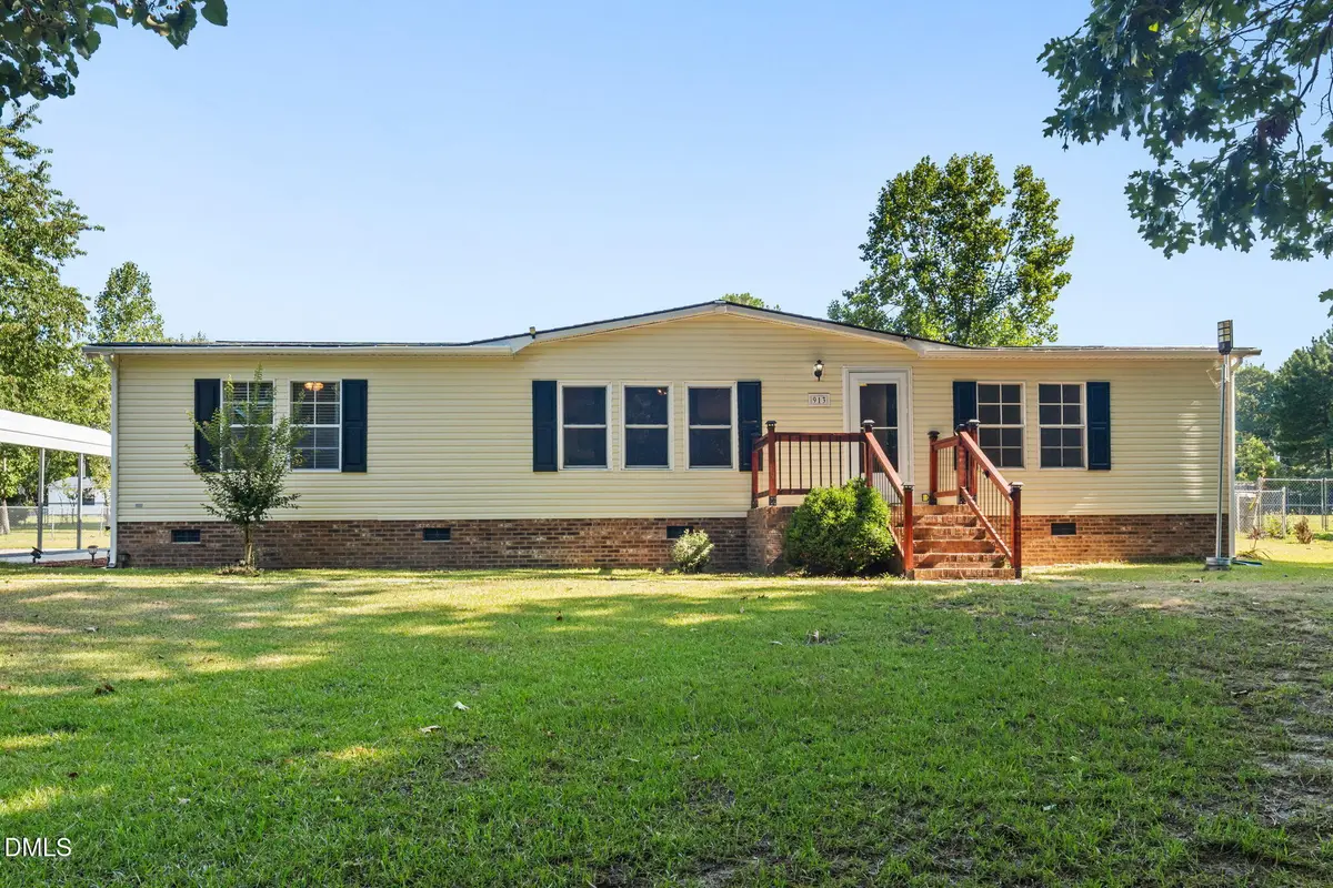 913 Silas Moore Road, Benson, NC 27504 - #1