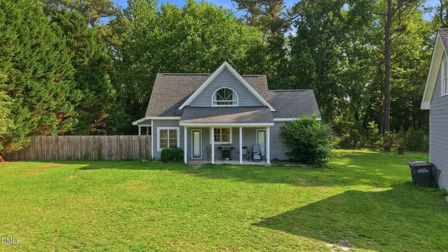 211 Meadow Drive, Fuquay Varina, NC 27526 - #3