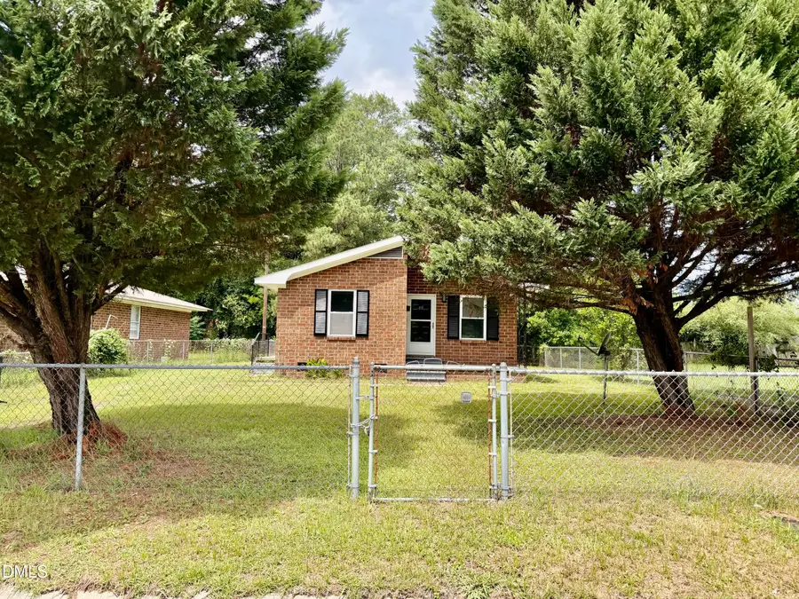 811 Crawford Street, Goldsboro, NC 27530 - #2