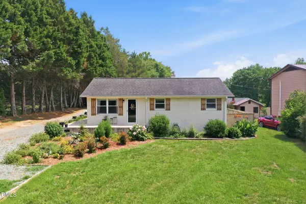 1042 S Third Street, Mebane, NC 27302