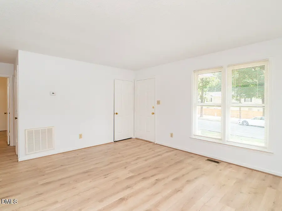 1207 Collins Drive, Burlington, NC 27215 - #3