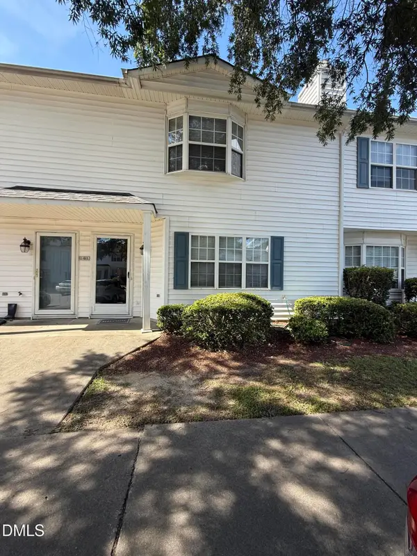 3835 Sterling Pointe Drive, Winterville, NC 28590