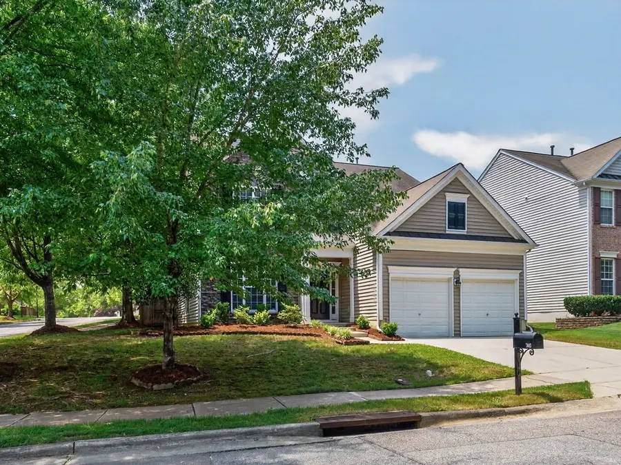 7803 Clover Creek Court, Raleigh, NC 27613 - #2