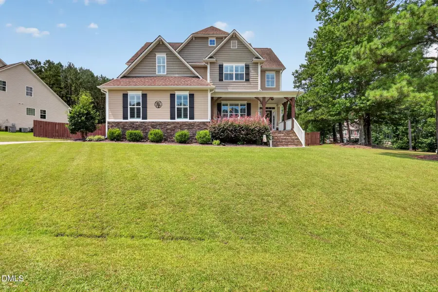 626 Bridgeport Circle, Clayton, NC 27527 - #2