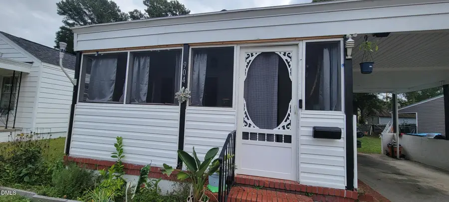 904 N Mckay Avenue, Dunn, NC 28334 - #2