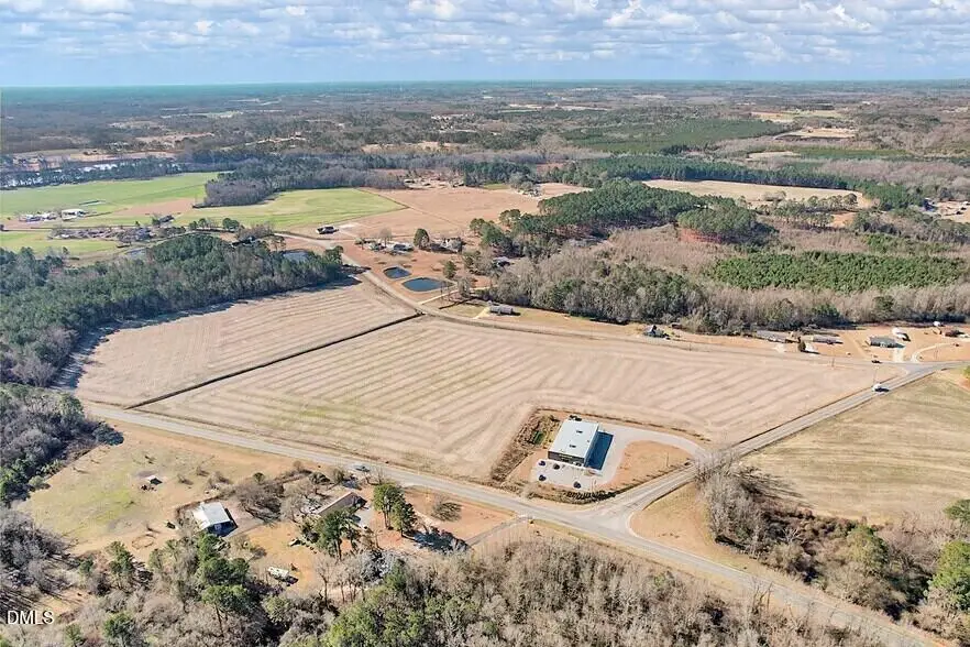 2327 Us-701 Highway, Four Oaks, NC 27524 - #2