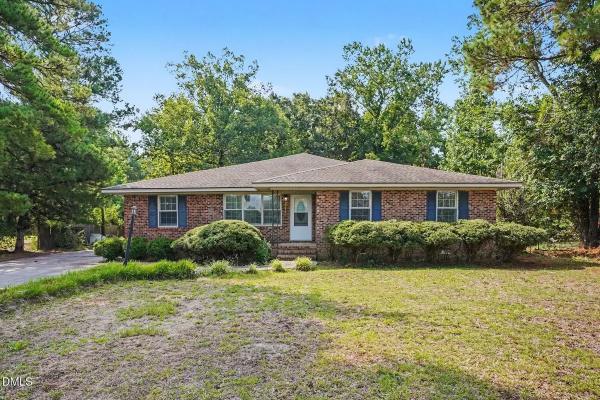 12821 N Carolina 242 Highway, Bladenboro, NC 28320 - #1