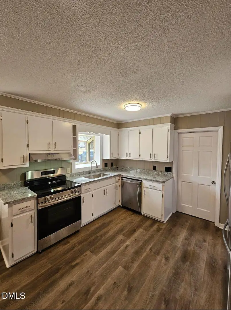 619 Everett Street, Burlington, NC 27215 - #2